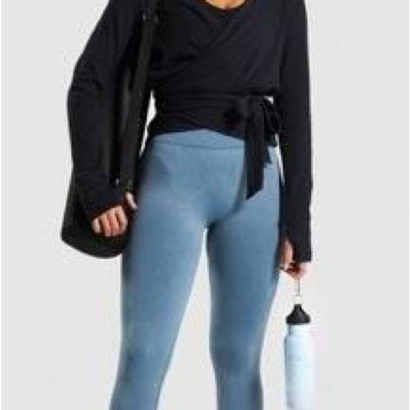 GYMSHARK Studio Recovery Hoodie - Picture 3 of 8